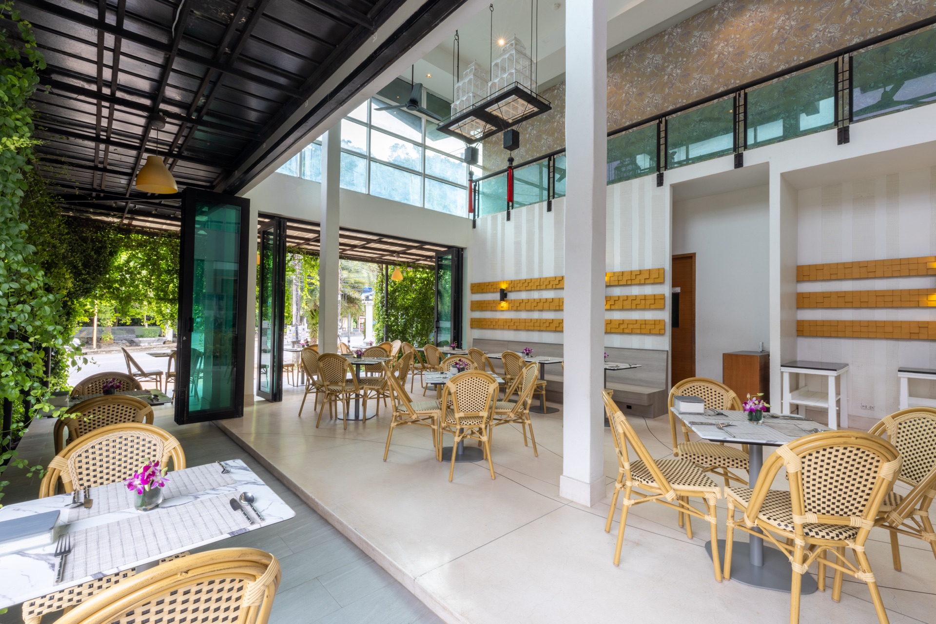 Restaurant — Navinda Krabi