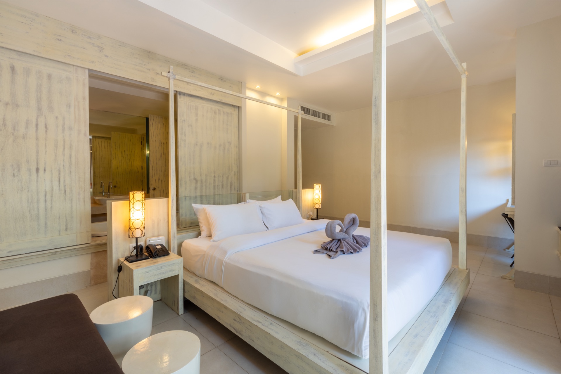 Rooms & Suites — Navinda Krabi