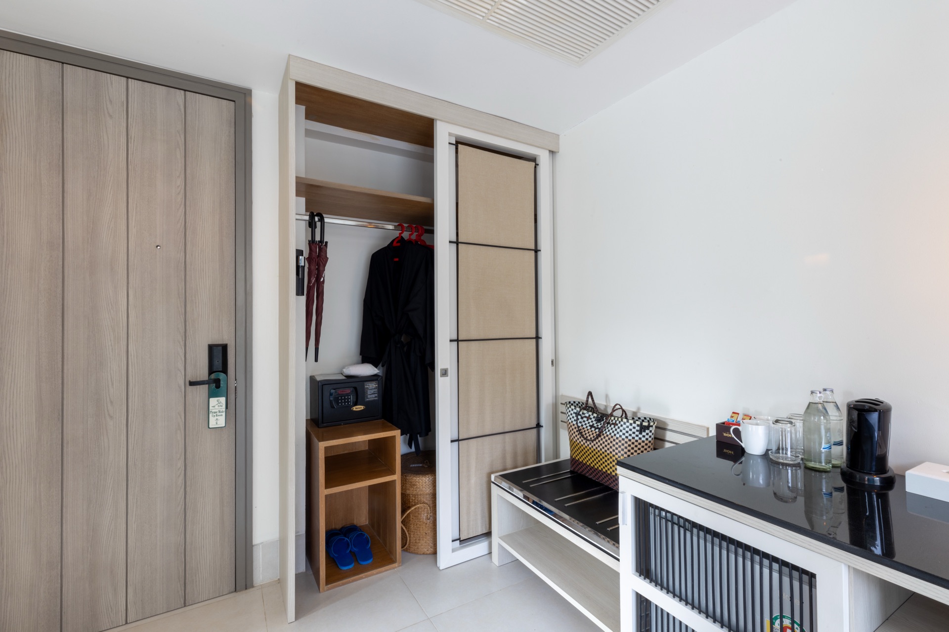 Rooms & Suites — Navinda Krabi