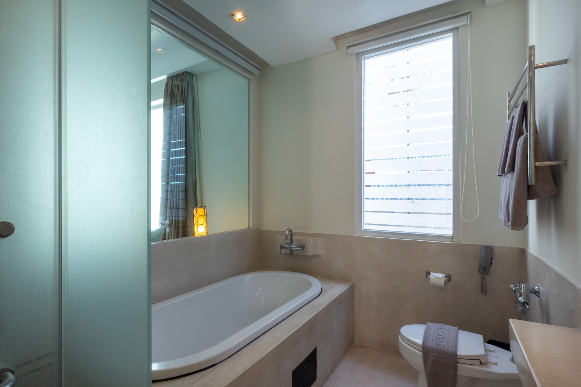 Rooms & Suites — Navinda Krabi
