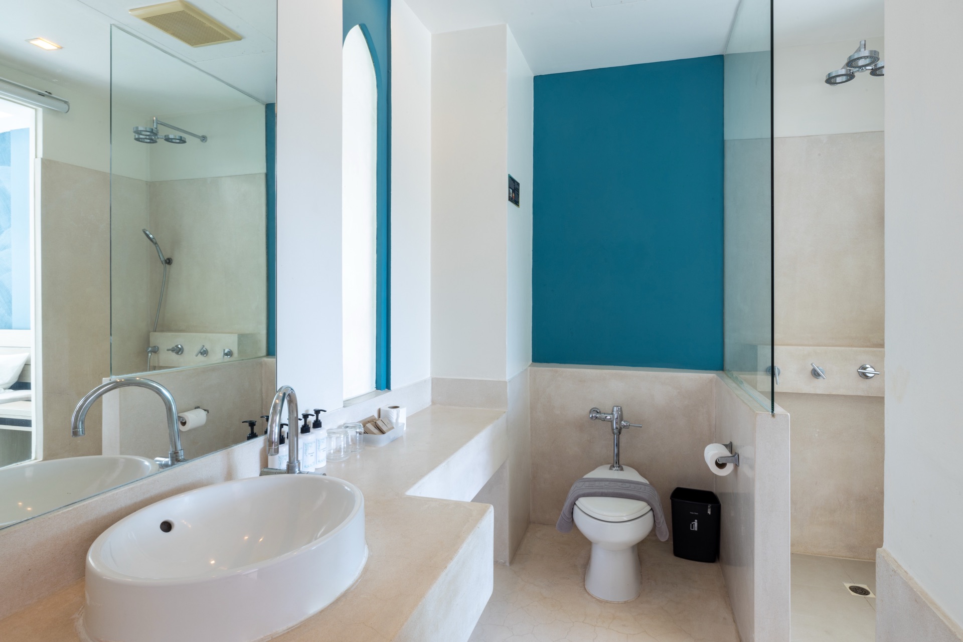 Rooms & Suites — Navinda Krabi